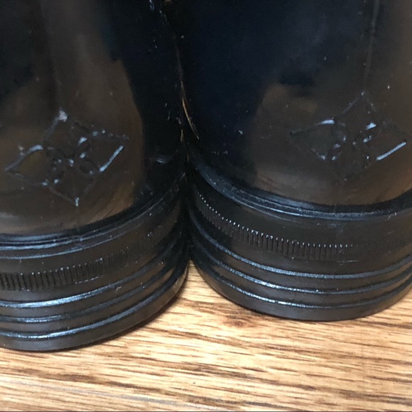 Brand new Dav Weatherproof Luxury Boots -  size 6